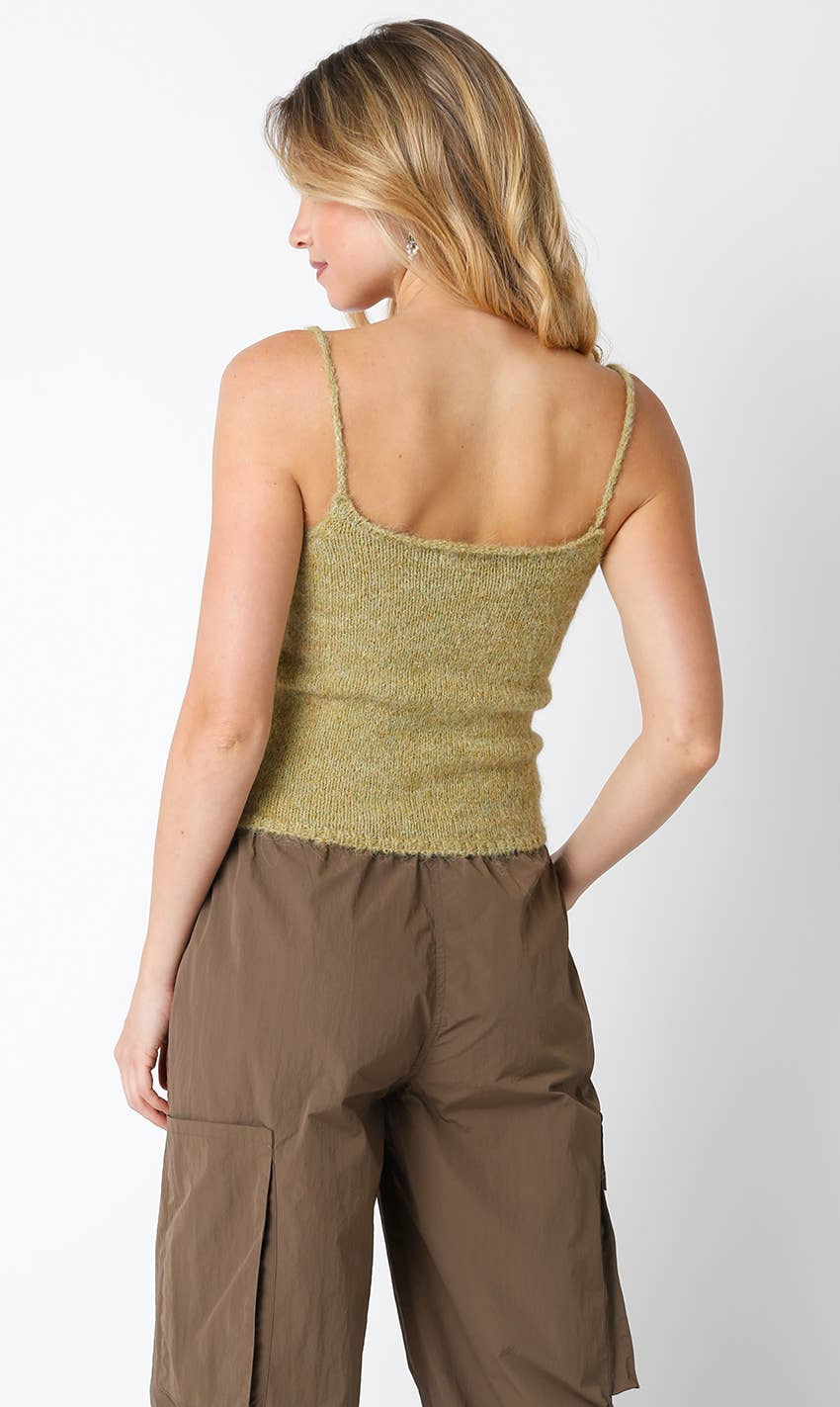Titus Top