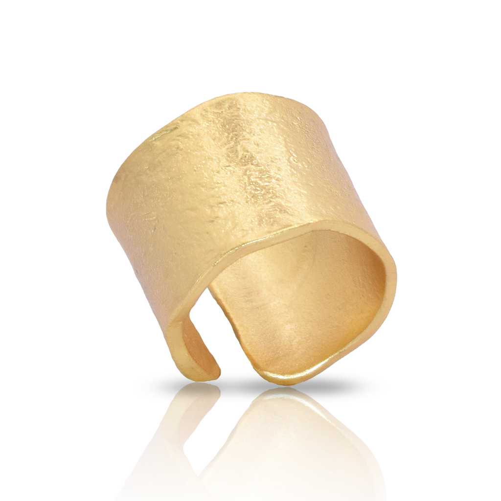 Desma Ring