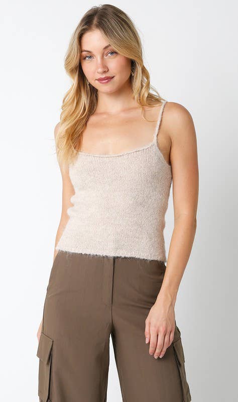 Titus Top