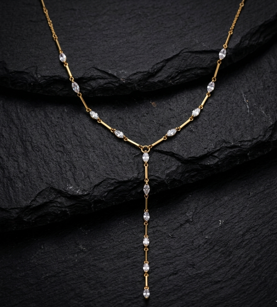 Mia Necklace